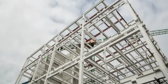 Çelik Konstrüksiyon Yapılar